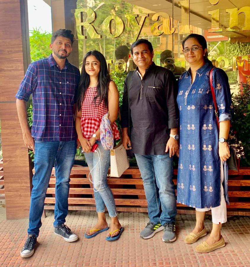 Thayamkery'S Royal Inn Kochi Exterior foto